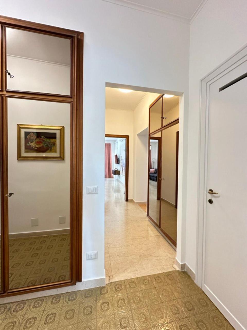La Casa Di Umberto Apartment Rome Luaran gambar